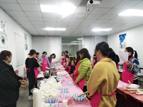 加加油慢動作分解教學_加油amigo分解_加油操分解動作