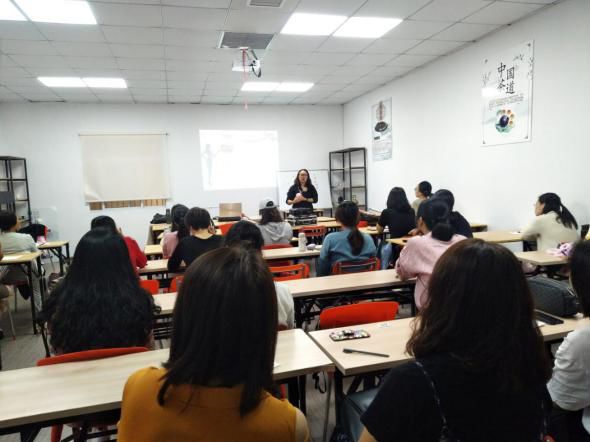 加油操分解動作_加油amigo分解_加加油慢動作分解教學