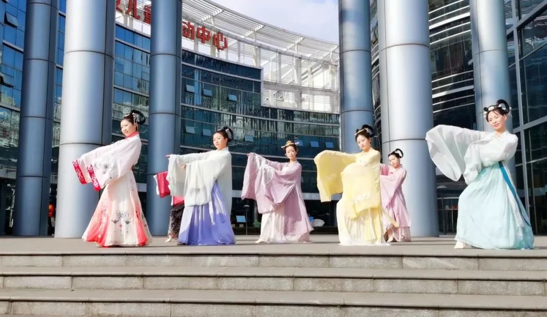 加油操分解動作_加油amigo分解_加加油慢動作分解教學