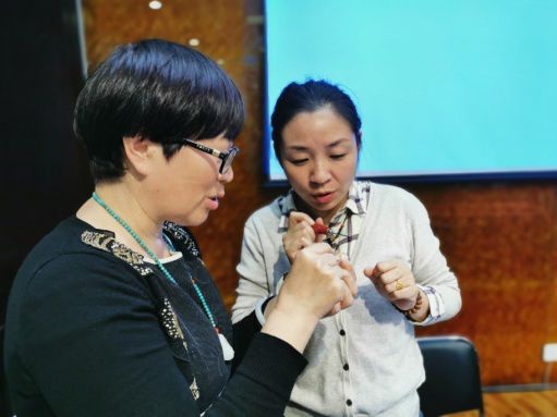 加油操分解動作_加加油慢動作分解教學_加油amigo分解