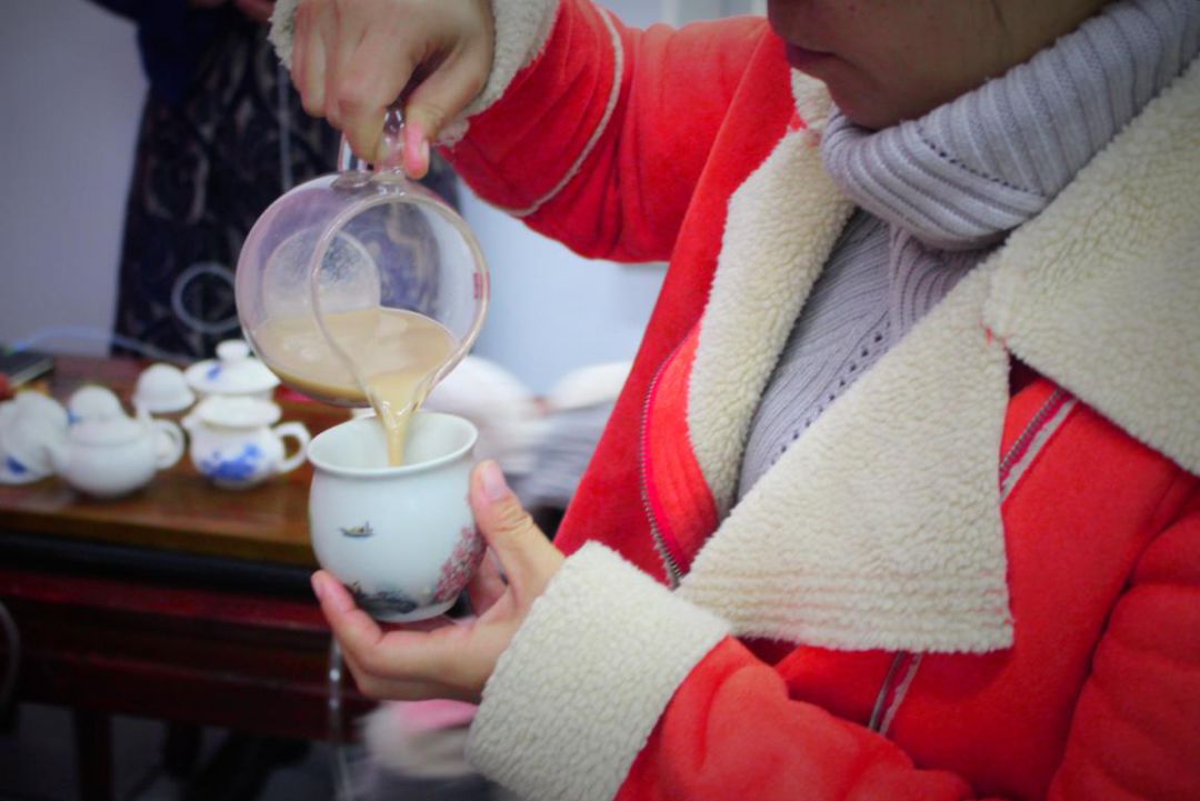 加加油慢動作分解教學_加油操分解動作_加油amigo分解