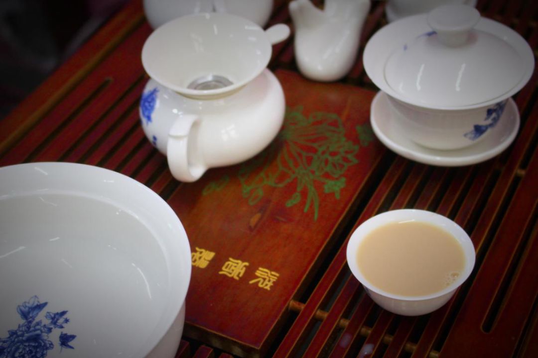 加油操分解動作_加油amigo分解_加加油慢動作分解教學