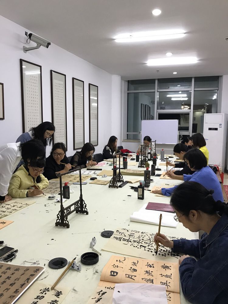 加加油慢動作分解教學_加油操分解動作_加油amigo分解