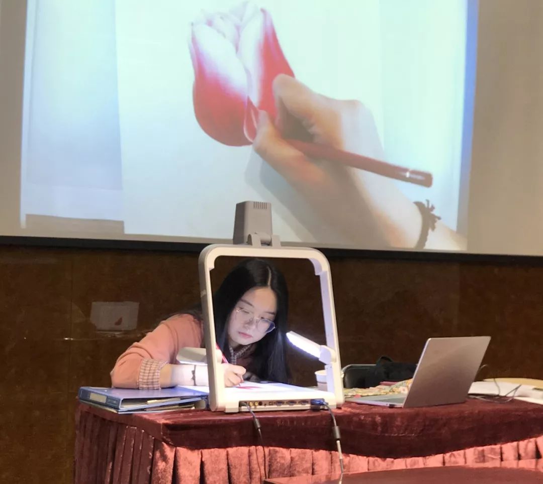 加油amigo分解_加油操分解動作_加加油慢動作分解教學