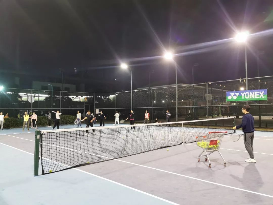 加油操分解動作_加油amigo分解_加加油慢動作分解教學