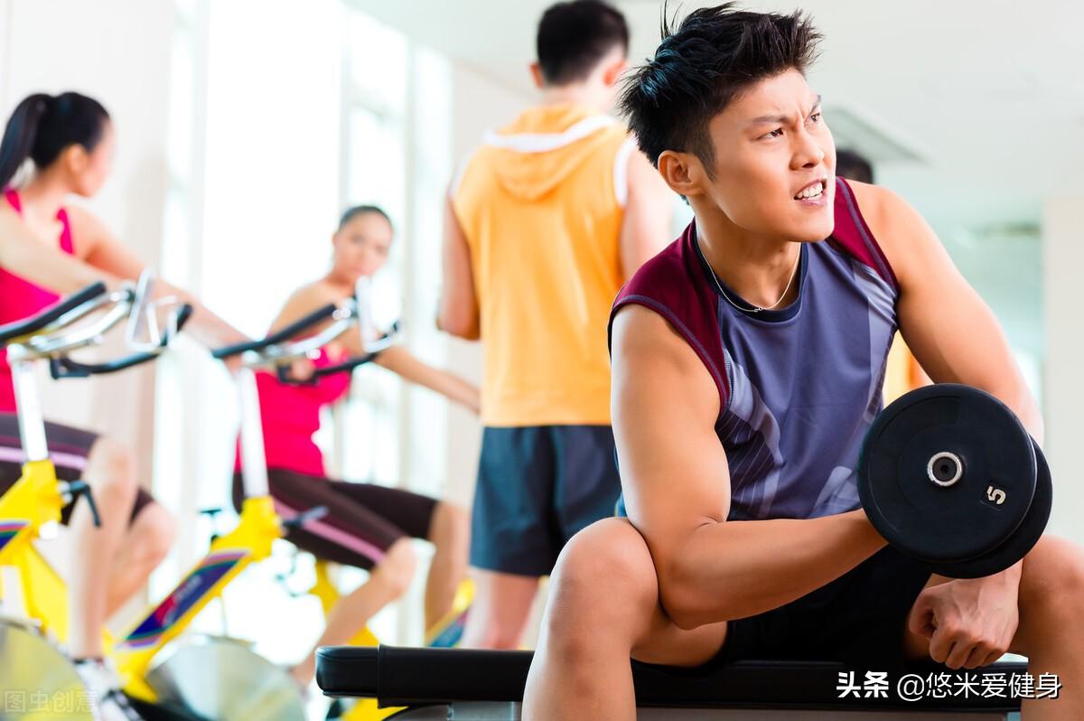 帶手套健身的壞處_健身手套怎么戴_健身戴手套可以防長繭嗎