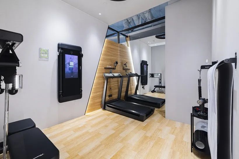 單人 綜合訓(xùn)練器_單人訓(xùn)練器怎么操作_單人綜合訓(xùn)練器教程