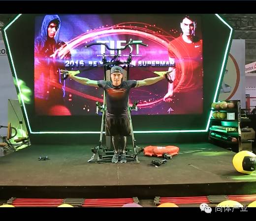 單人 綜合訓(xùn)練器_單人訓(xùn)練器材_單人綜合訓(xùn)練器教程