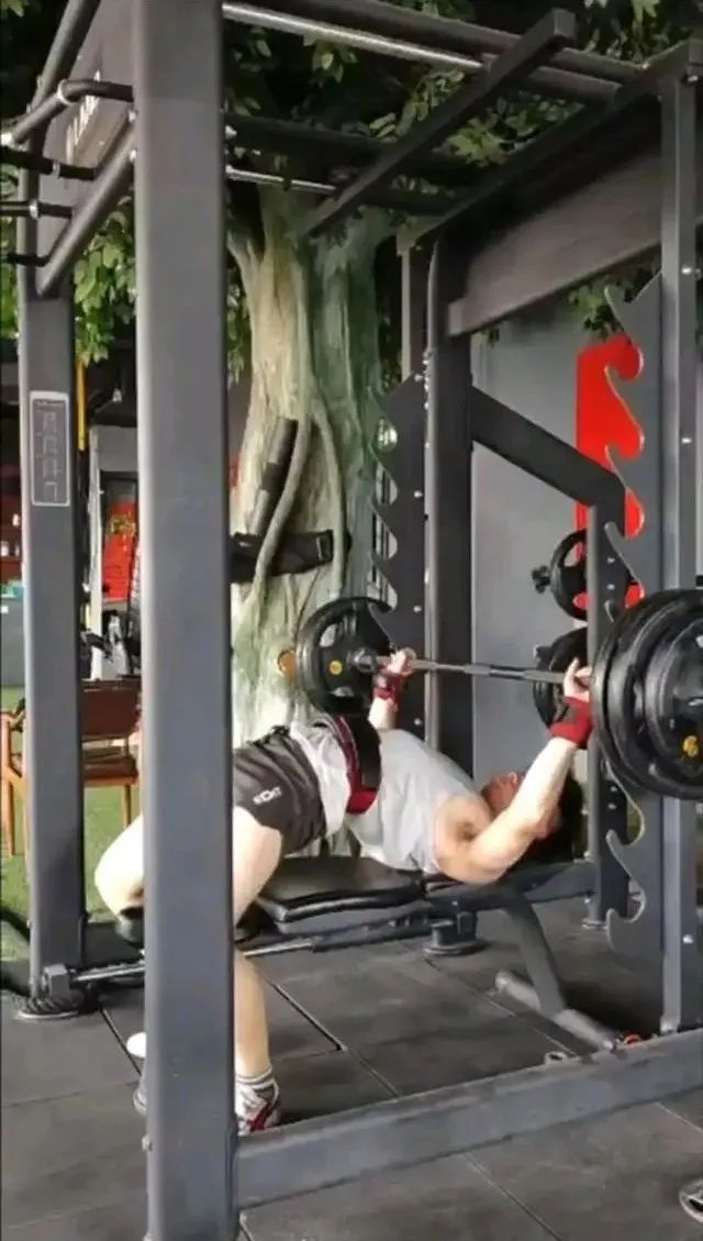 男士健身視頻大全_男士健身運(yùn)動(dòng)視頻_男士健身視頻