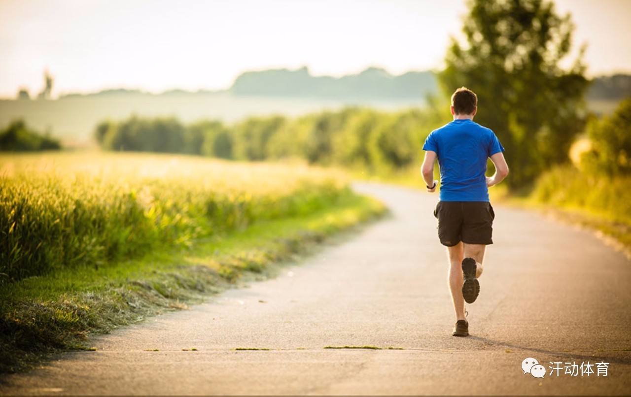 員長跑訓(xùn)練運(yùn)動(dòng)方法中錯(cuò)誤的是_中長跑運(yùn)動(dòng)員訓(xùn)練方法_長跑運(yùn)動(dòng)員的訓(xùn)練