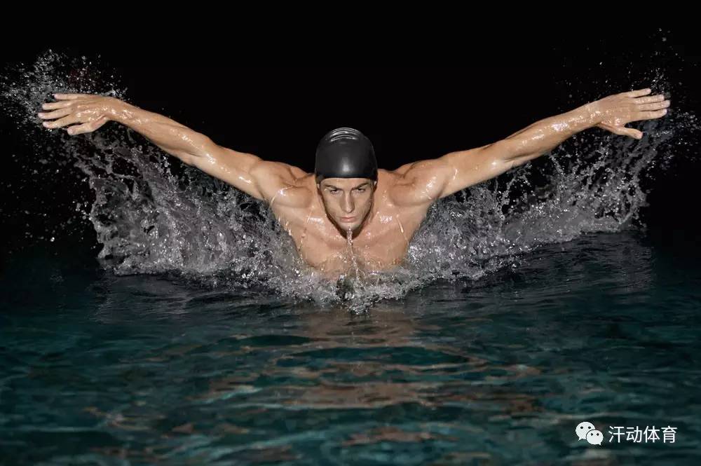 中長跑運(yùn)動(dòng)員訓(xùn)練方法_長跑運(yùn)動(dòng)員的訓(xùn)練_員長跑訓(xùn)練運(yùn)動(dòng)方法中錯(cuò)誤的是