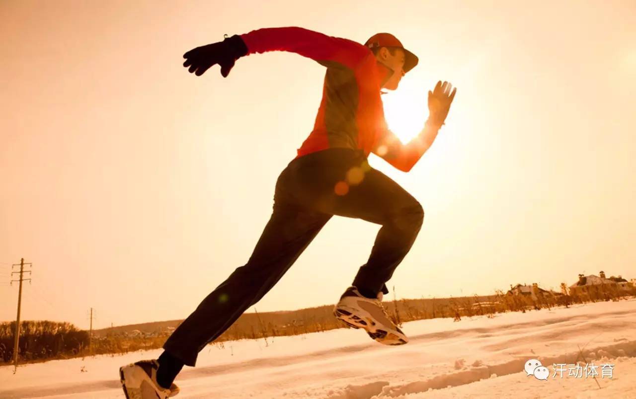 長跑運(yùn)動(dòng)員的訓(xùn)練_員長跑訓(xùn)練運(yùn)動(dòng)方法中錯(cuò)誤的是_中長跑運(yùn)動(dòng)員訓(xùn)練方法