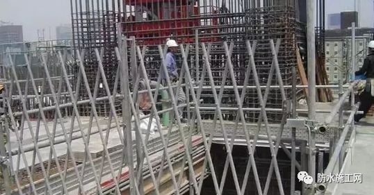 早會互動我為你揉肩_揉肩組合_揉肩的好處