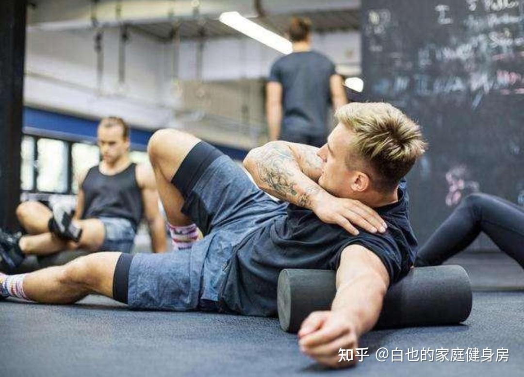 健身運(yùn)動(dòng)手套_健身手套松一點(diǎn)_鍛煉手套