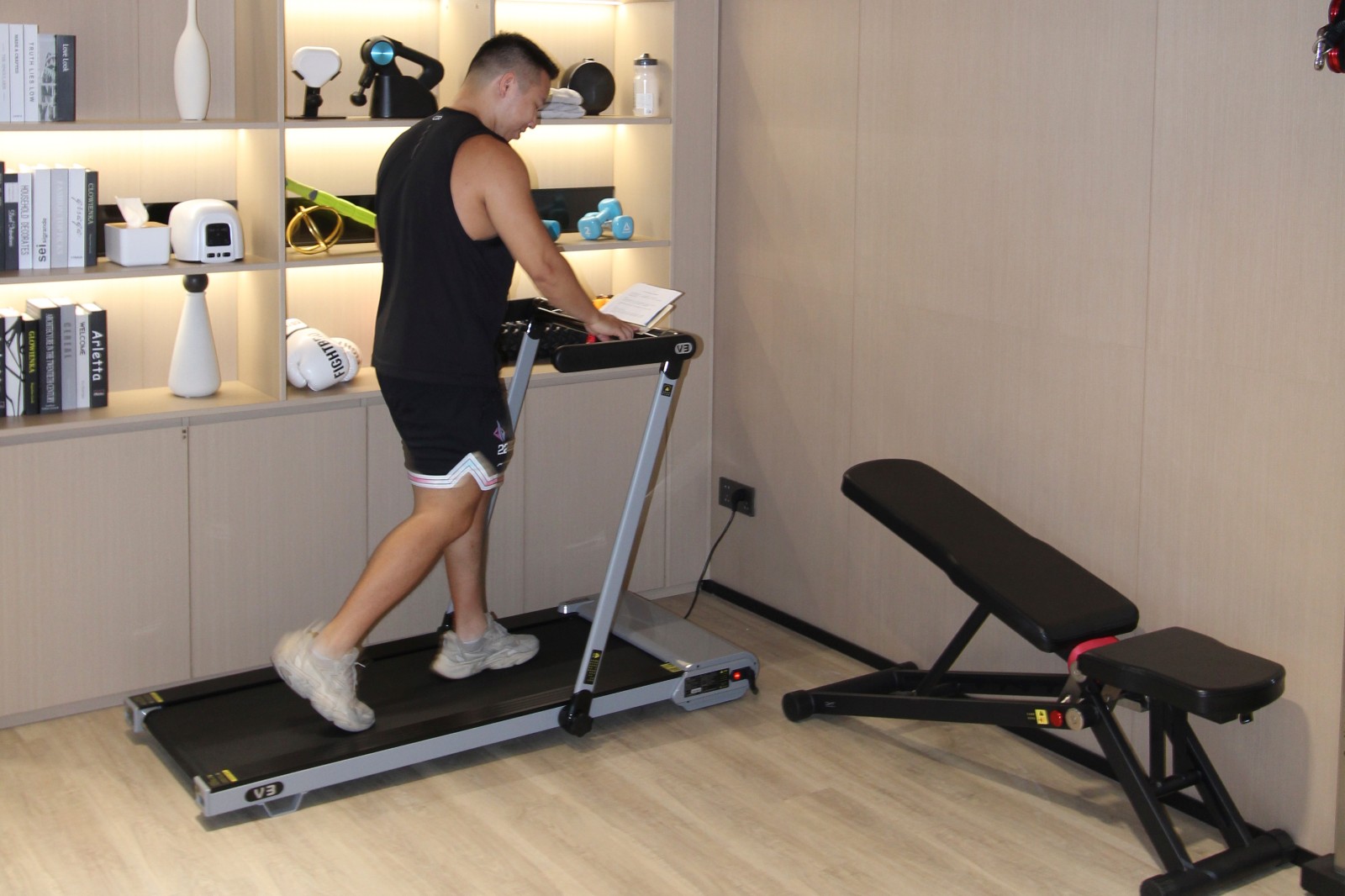 多功能綜合訓練器_綜合訓練器各個功能名稱_綜合訓練器動作