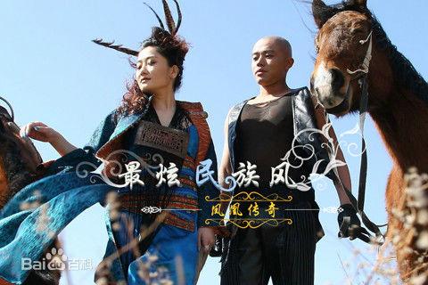 江南歌曲廣場舞_廣場舞江南style32步_江南style廣場舞分解動作