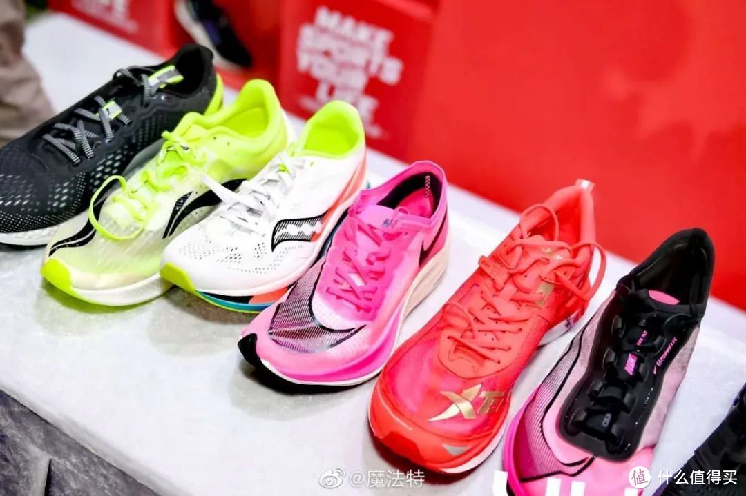 云開·全站APP登錄入口 碳板跑鞋大合集十大品牌實戰(zhàn)對決（目前最全）
