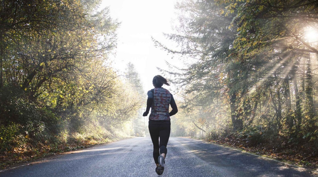 運動體重下降很快_運動后體重下降過一會又恢復_運動多久后開始掉體重