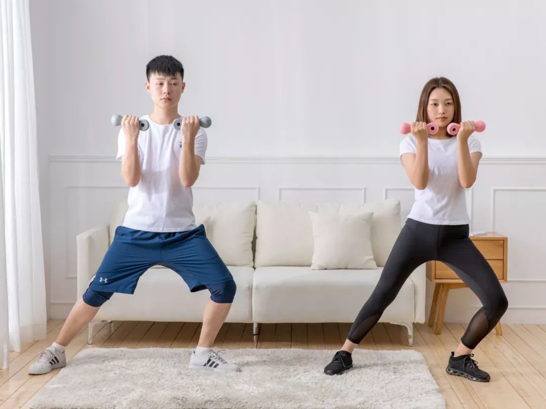 普拉提運(yùn)動(dòng)器材有哪些 百度知道_普拉提健身器材的用法_普拉提健身器材