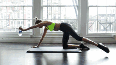 健身瑜伽墊_瑜伽健身墊哪個(gè)牌子好_瑜伽健身墊有小孔正常嗎