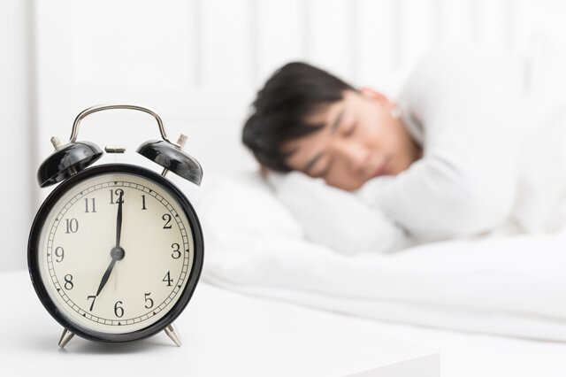 形體瑜伽體式圖片_簡(jiǎn)單有效的練形體瑜伽動(dòng)作_形體瑜伽訓(xùn)練基本要點(diǎn)