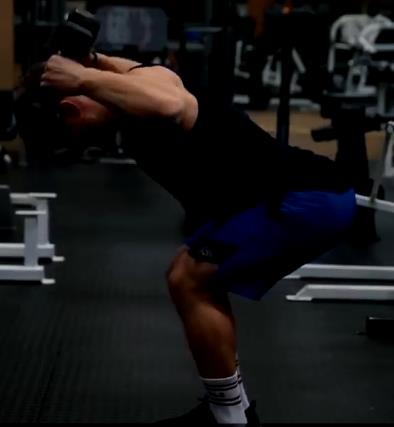 怎樣練好三角肌后束，達(dá)到自然外翻的效果？