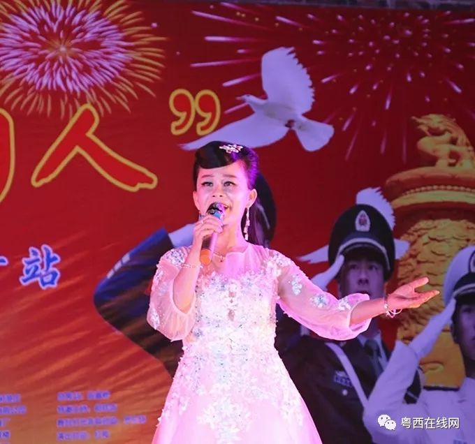 廣場(chǎng)舞串燒,我們的南海_廣場(chǎng)舞南海姑娘_南海之戀廣場(chǎng)舞