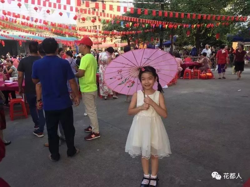 廣場舞南海姑娘_廣場舞串燒,我們的南海_南海廣場ktv