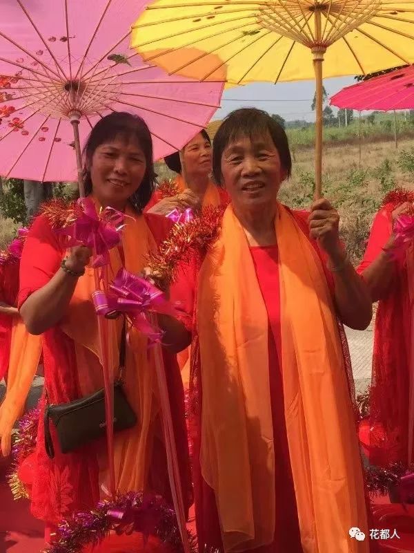 廣場舞串燒,我們的南海_南海廣場ktv_廣場舞南海姑娘