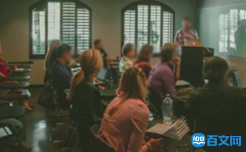 綜合訓(xùn)練器的使用方法