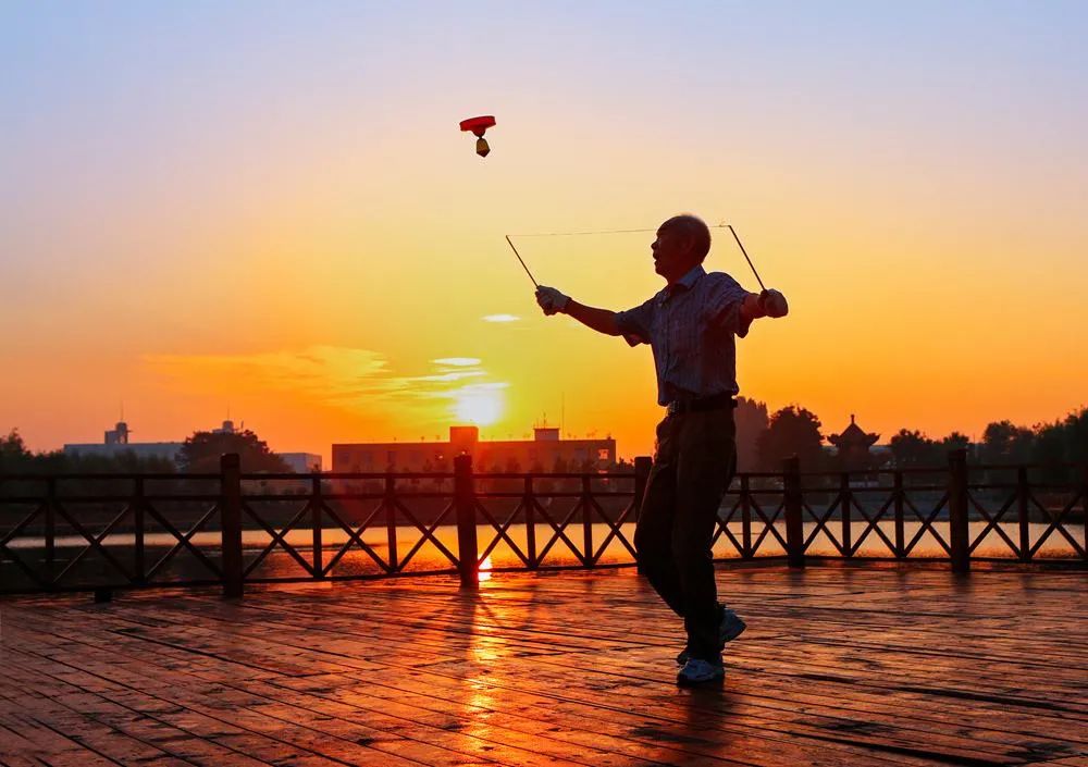 體重運(yùn)動(dòng)適合過大的人嗎_大體重適合運(yùn)動(dòng)減肥嗎_體重過大適合什么運(yùn)動(dòng)