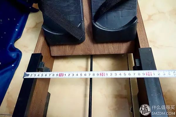 腰腹訓(xùn)練器怎么用_可調(diào)節(jié)家用腰腹訓(xùn)練器_腰腹輪怎么用