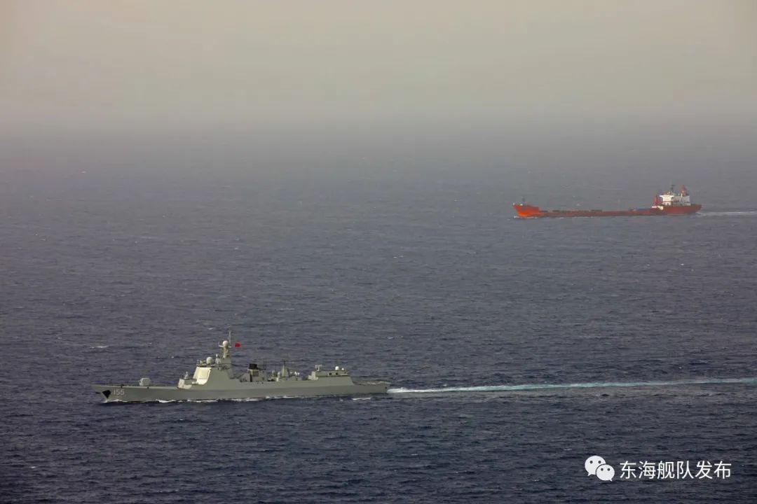 綜合訓練器使用_綜合訓練器組裝視頻_綜合訓練器材使用視頻