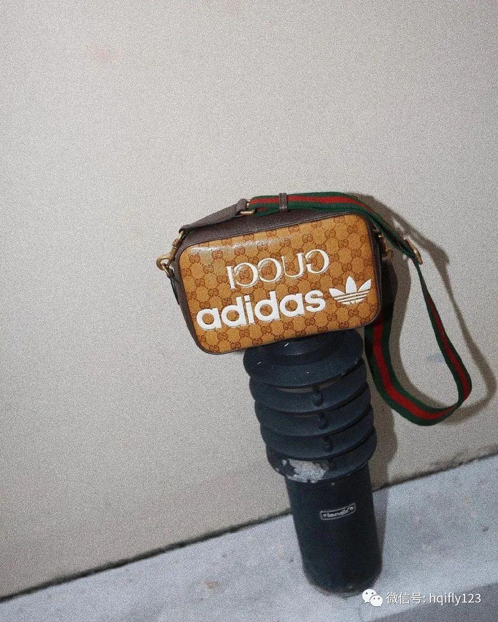 阿迪達斯運動手套_adidas健身手套_手套健身引體向上