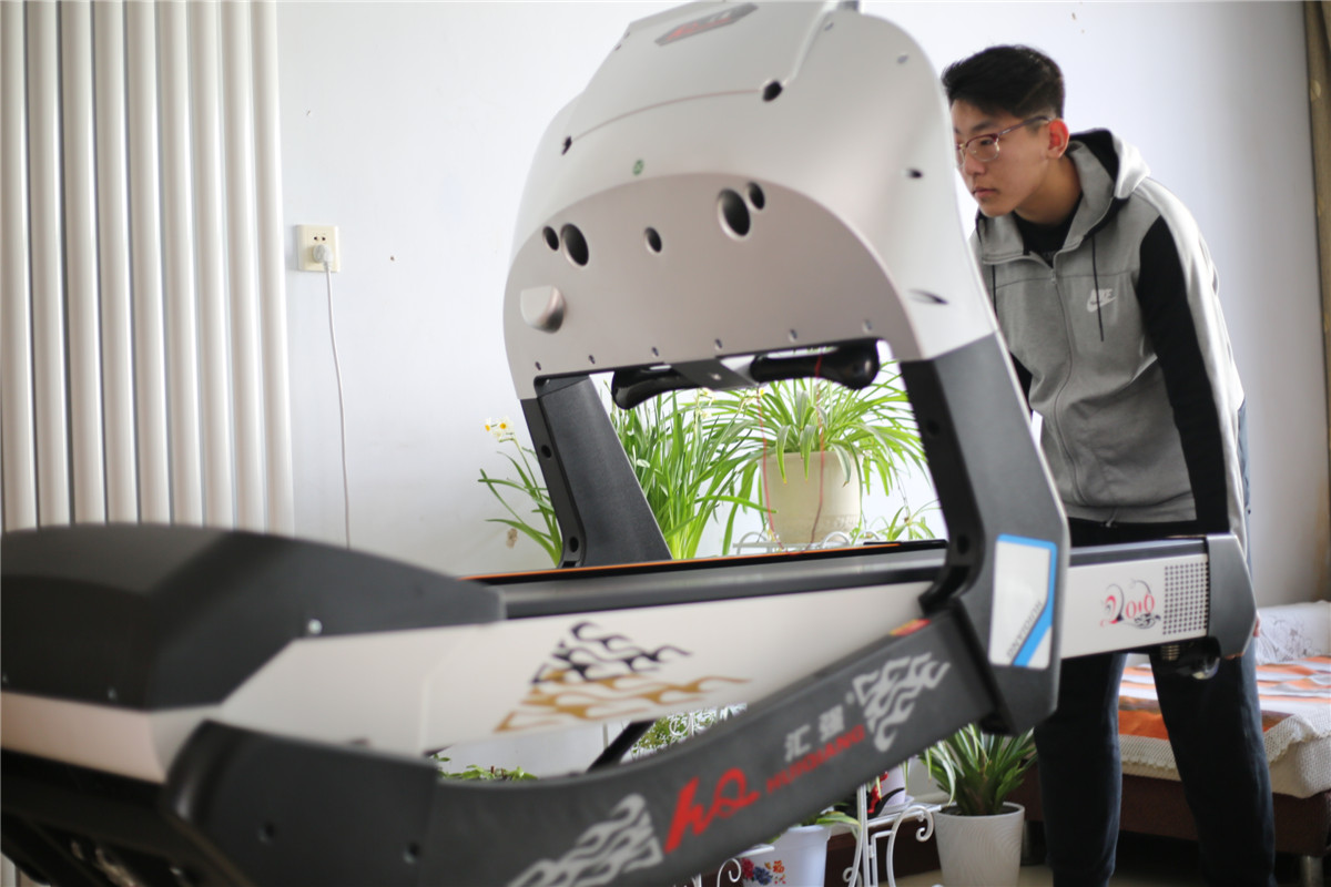 被匯強(qiáng)跑步機(jī)騙了_匯強(qiáng)跑步機(jī)官網(wǎng)都沒(méi)有_匯強(qiáng)跑步機(jī)9188