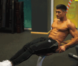 健身房練腹肌視頻教程_健身房腹肌鍛煉方法_健身房腹肌鍛煉方法視頻