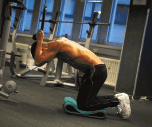 健身房腹肌鍛煉方法_健身房腹肌鍛煉方法視頻_健身房練腹肌視頻教程