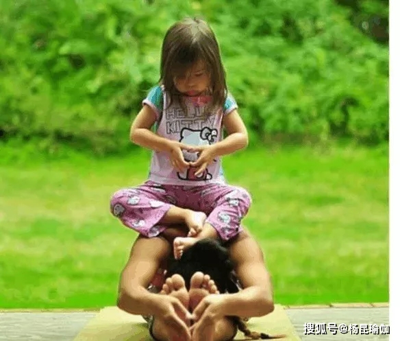 云開·全站APP登錄入口 親子瑜伽,都有哪些好處，需要注意什么?