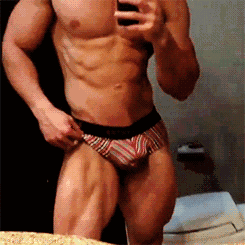 健身初學(xué)者健身房訓(xùn)練計劃_健身初學(xué)者進健身房訓(xùn)練計劃_健身房訓(xùn)練攻略