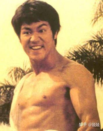 手套太緊會(huì)怎么樣_健身手套越緊越好嗎_健身手套緊的好處