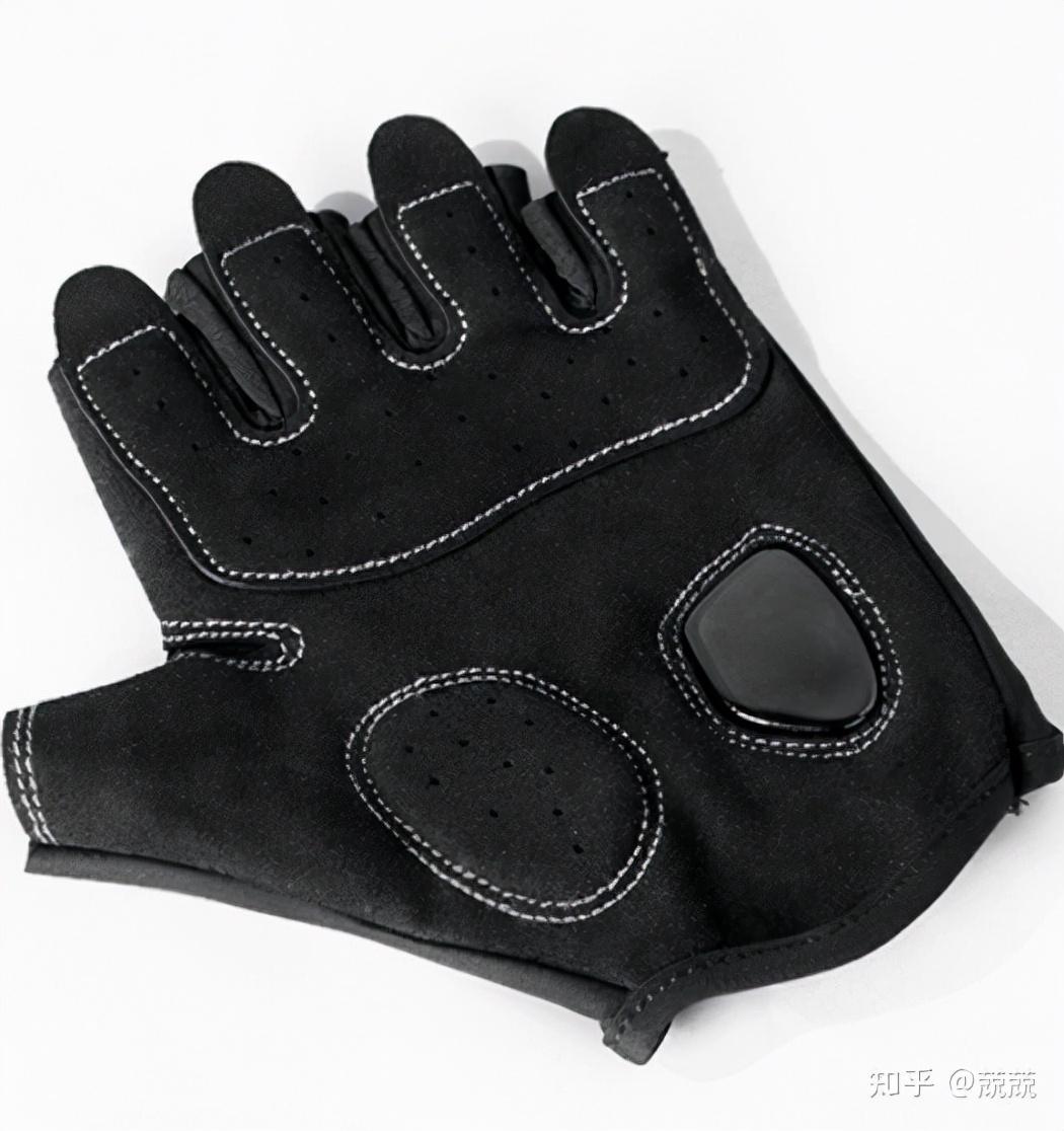 健身手套緊的好處_健身手套越緊越好嗎_手套太緊會(huì)怎么樣