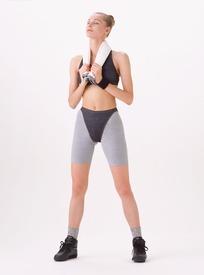 手套太緊會怎么樣_健身手套緊的好處_健身手套緊點好還是松點好