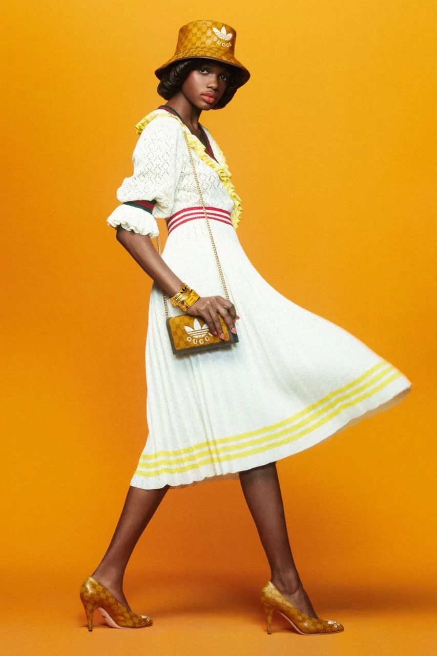 手套健身引體向上_adidas健身手套_阿迪達(dá)斯運(yùn)動(dòng)手套