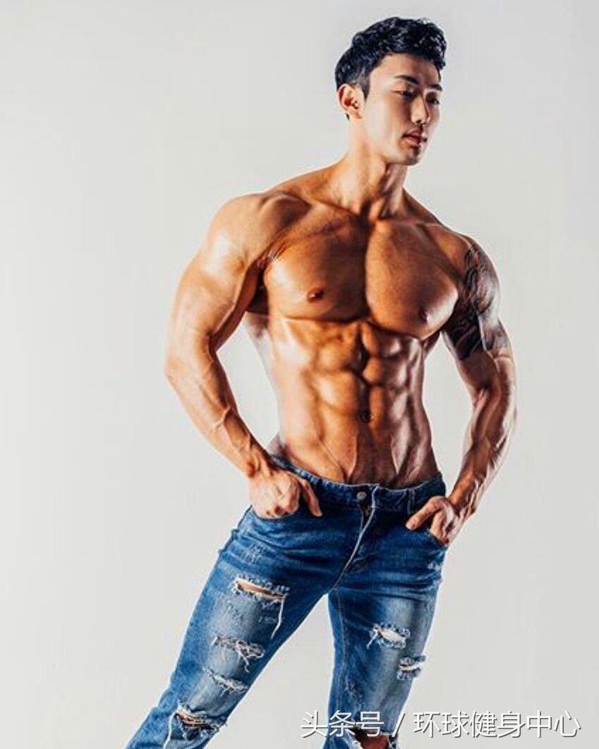 kaiyun體育登錄網(wǎng)頁(yè)入口 胸肌越練反而越小？趕緊停下來(lái)，你在摧毀自己的身體