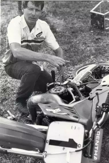 健身手套什么款式_健身手套_健身手套種類