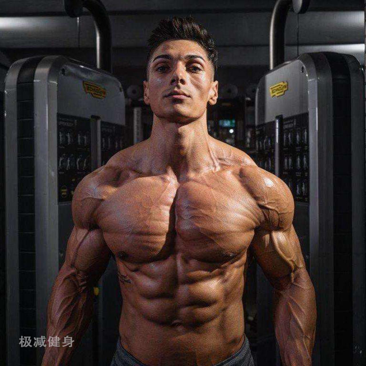 云開(kāi)·全站apply體育官方平臺(tái) 想要練出漂亮的胸肌，每天應(yīng)該做多少個(gè)俯臥撐呢？