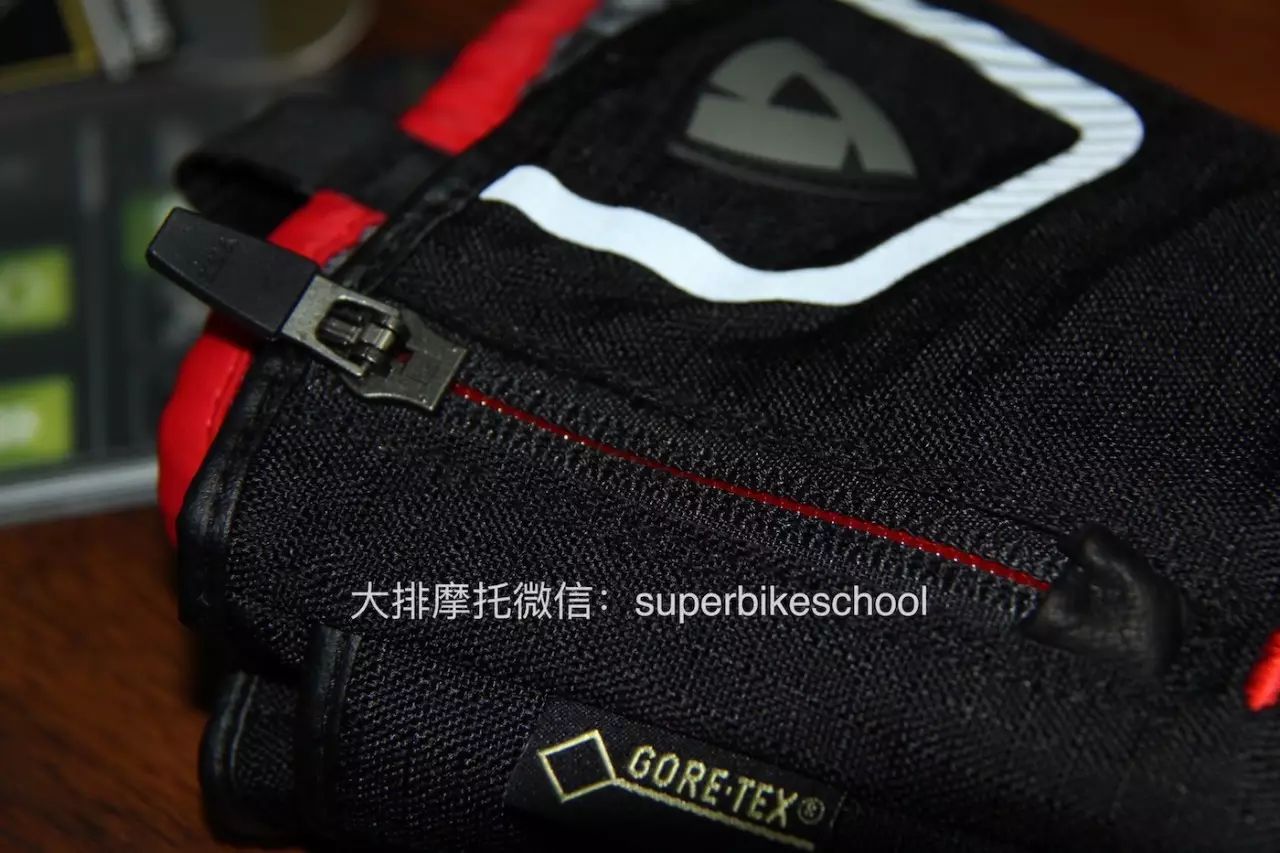 健身手套什么款式_健身手套種類(lèi)_健身運(yùn)動(dòng)手套