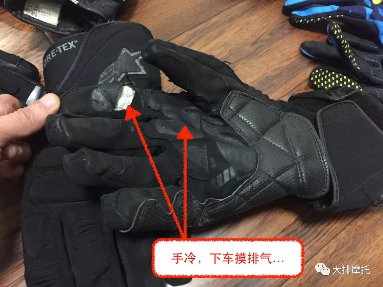 健身手套什么款式_健身手套種類(lèi)_健身運(yùn)動(dòng)手套