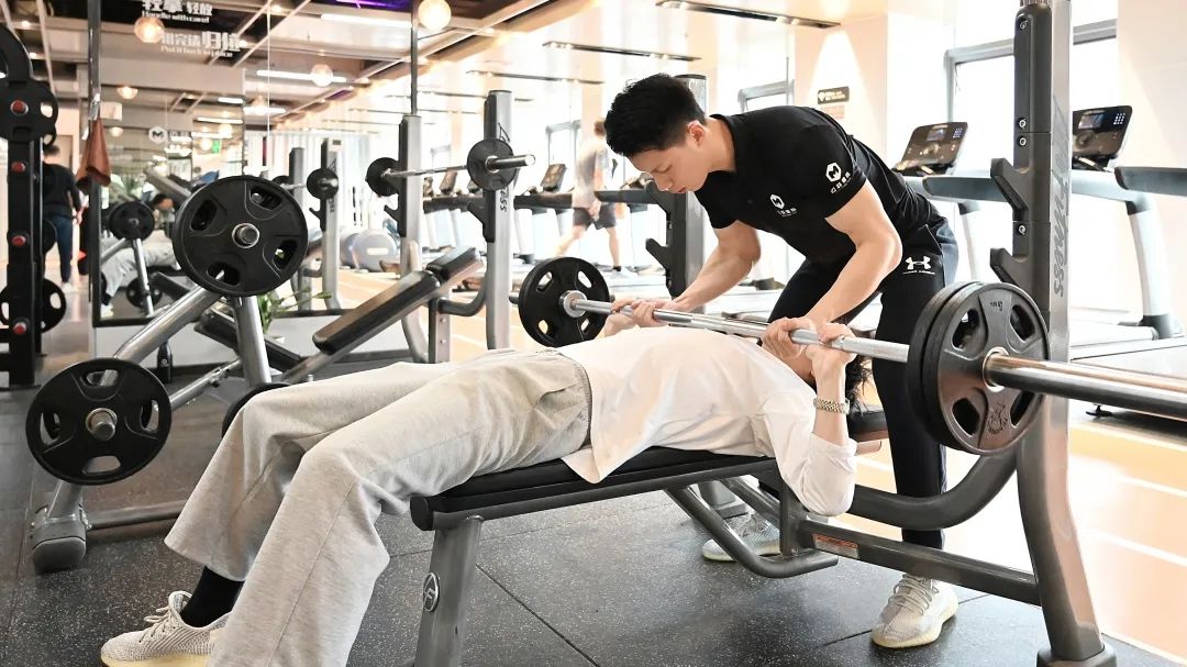 健身訓(xùn)練手套_健身運(yùn)動手套_新手健身手套