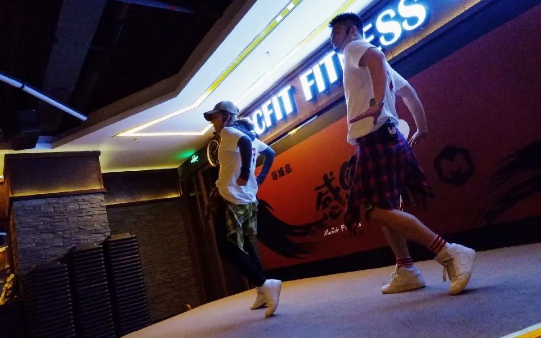 健身訓(xùn)練手套_健身運(yùn)動手套_新手健身手套